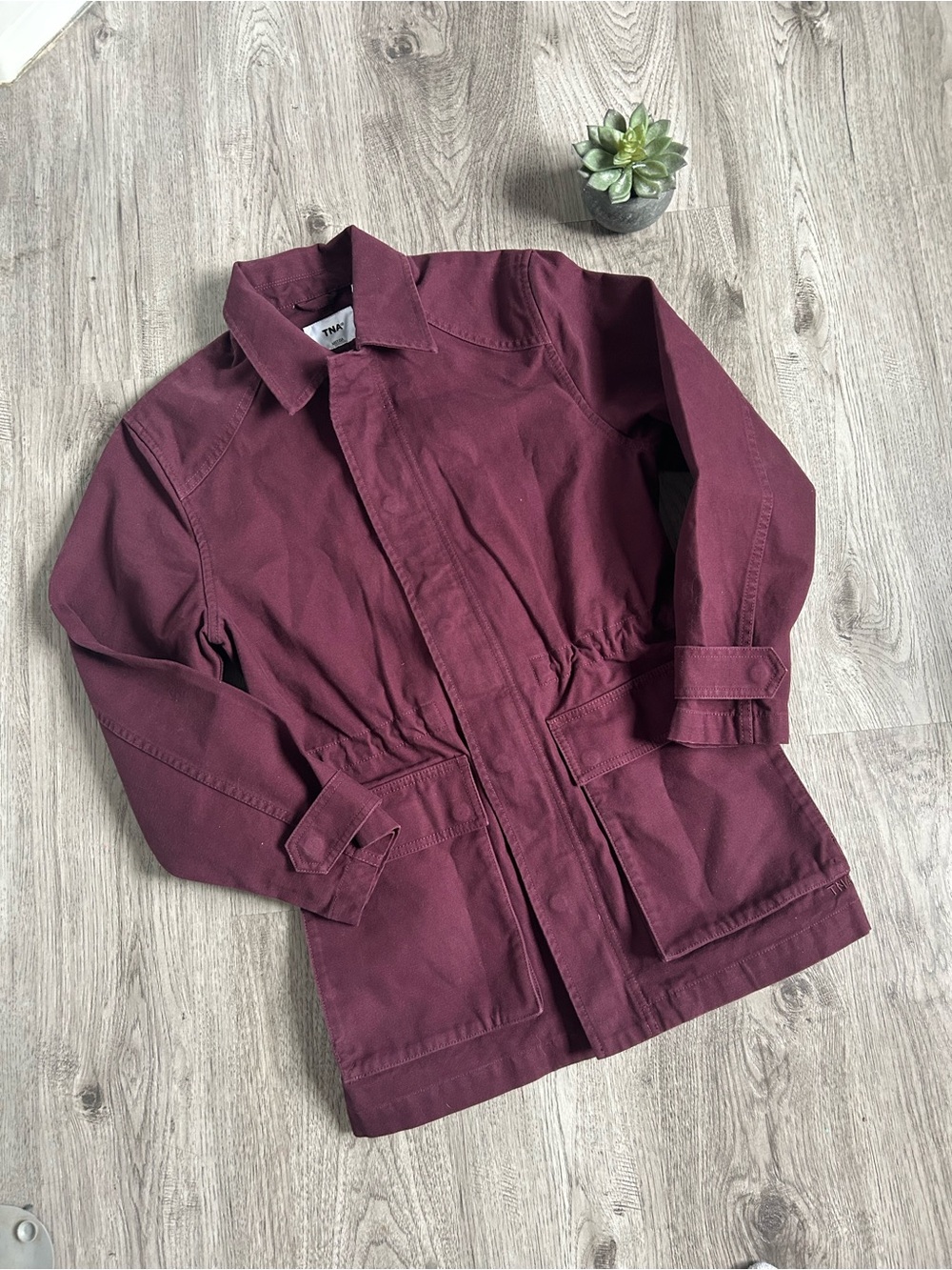 New TNA Aritzia Jasper Field Jacket Size XS Burgundy Women’s